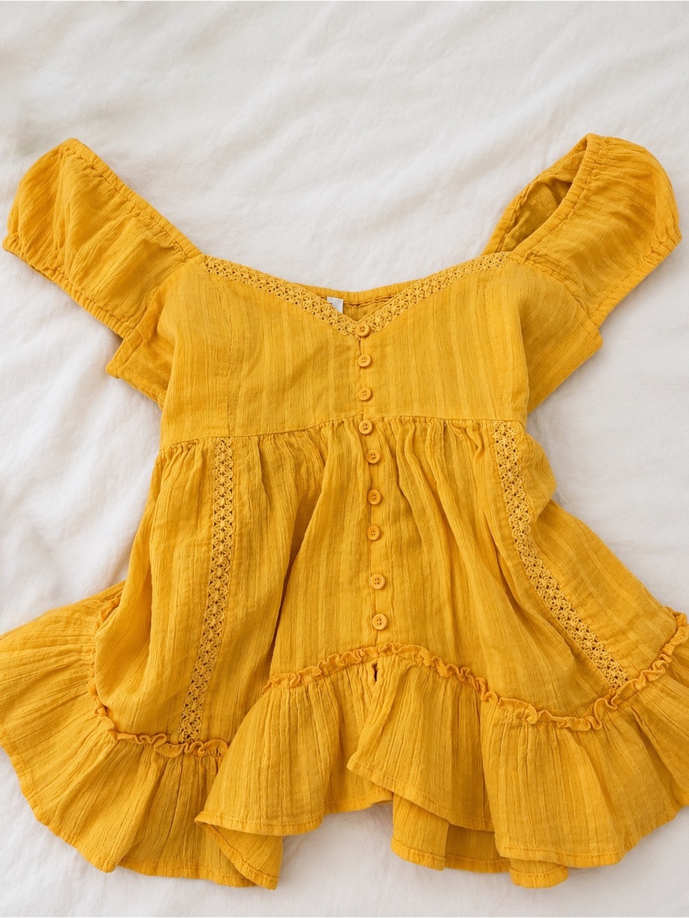 Women’s Yellow Ruffled Button-Front Peplum Top